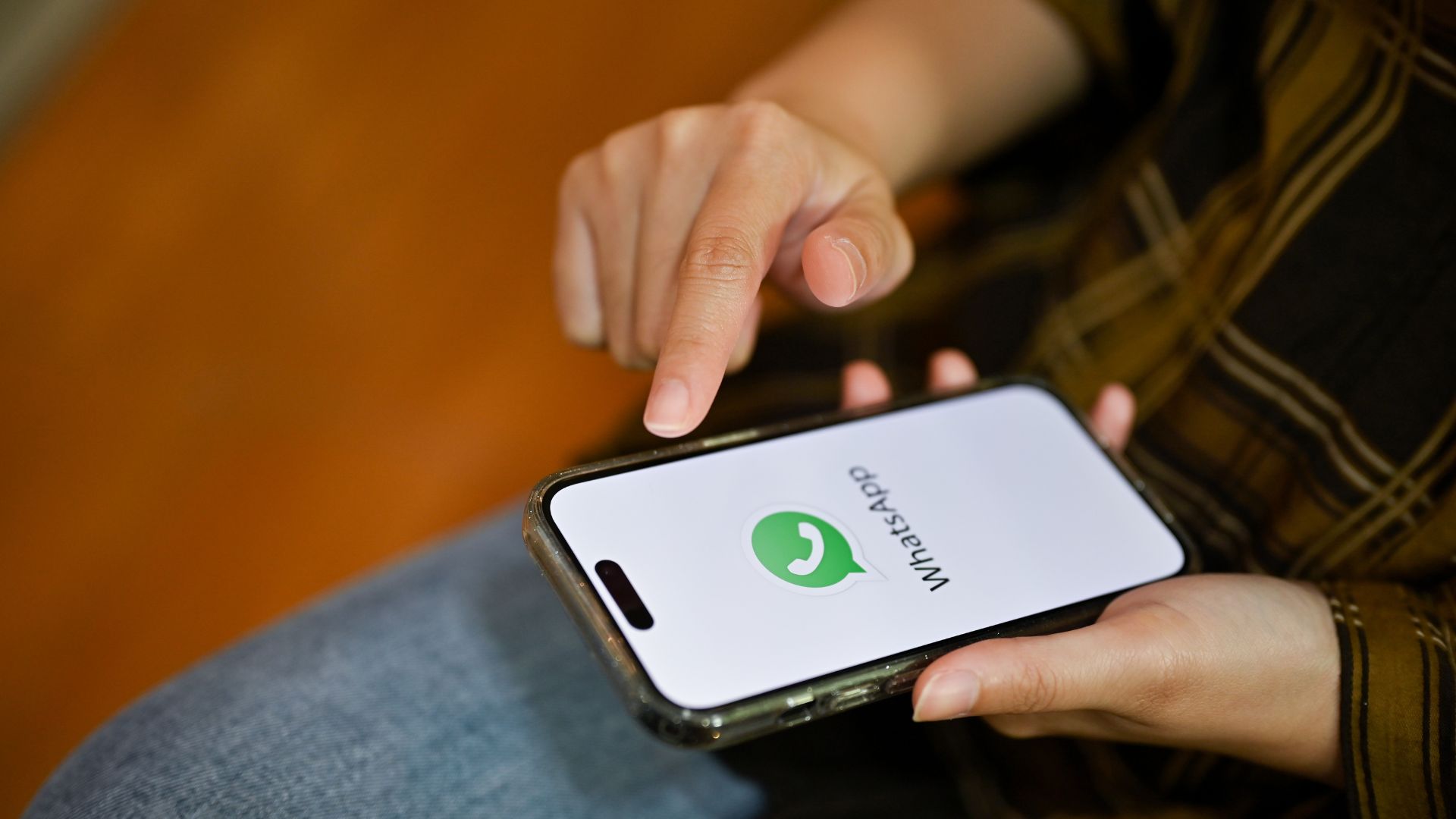 Cara mengubah tema WhatsApp menjadi iPhone